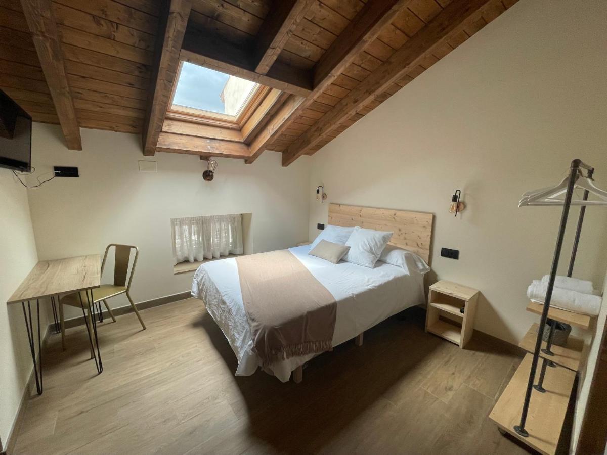 Fabrica De Harinas La Gloria Guest House San Millan De La Cogolla Exterior photo